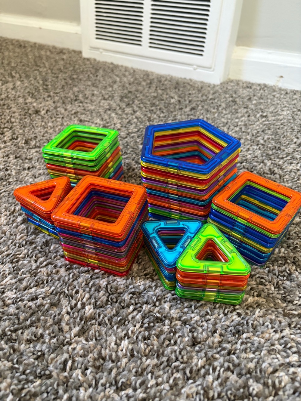 Magformers magnetic tile set 59 pieces